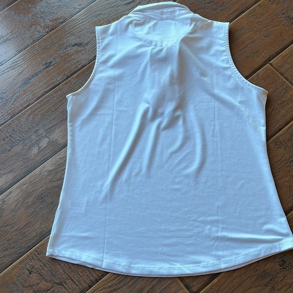 Active Top - Size Large - Picture 7 of 9